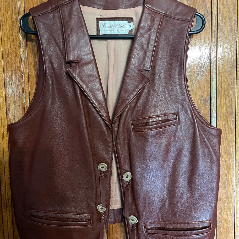 Vintage CATTLE KATE Brown Leather Vest w/Antler buttons